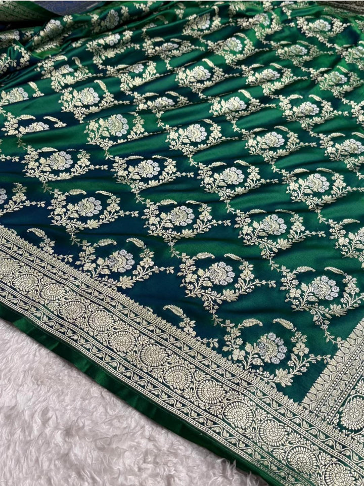 Exquisite Banarasi Saree for Weddings & Festive Looks