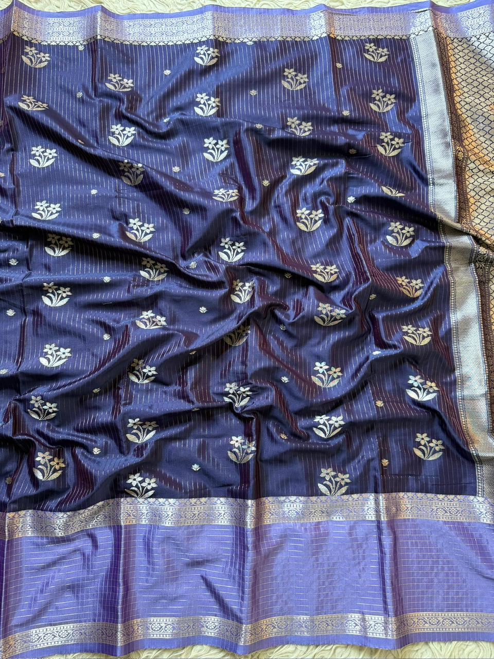 Elegant Banarasi Tissue Organza Saree for Exquisite Events