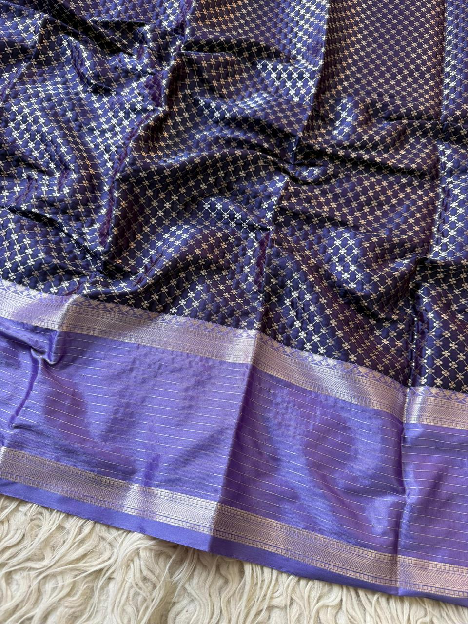 Elegant Banarasi Tissue Organza Saree for Exquisite Events