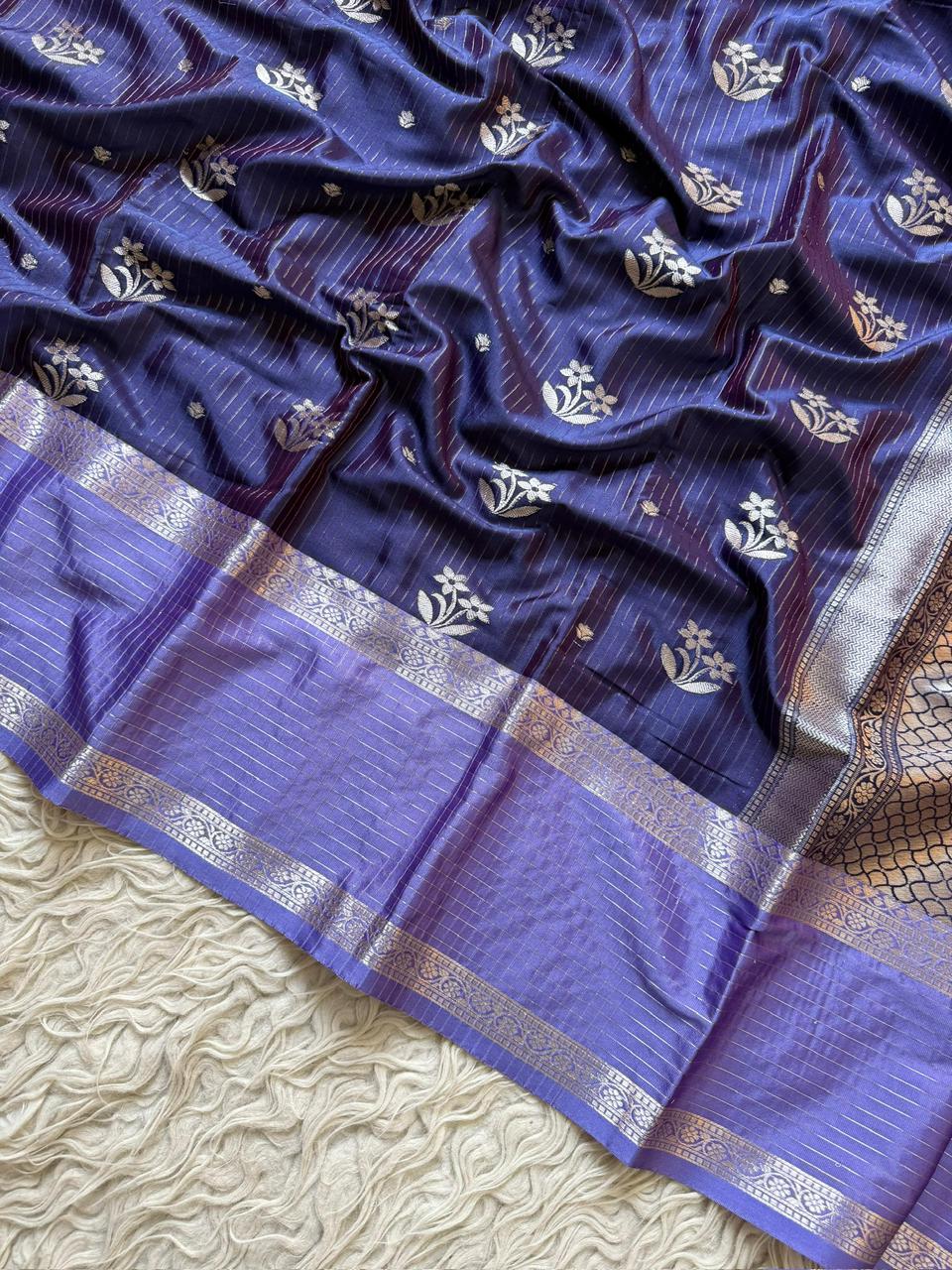 Elegant Banarasi Tissue Organza Saree for Exquisite Events