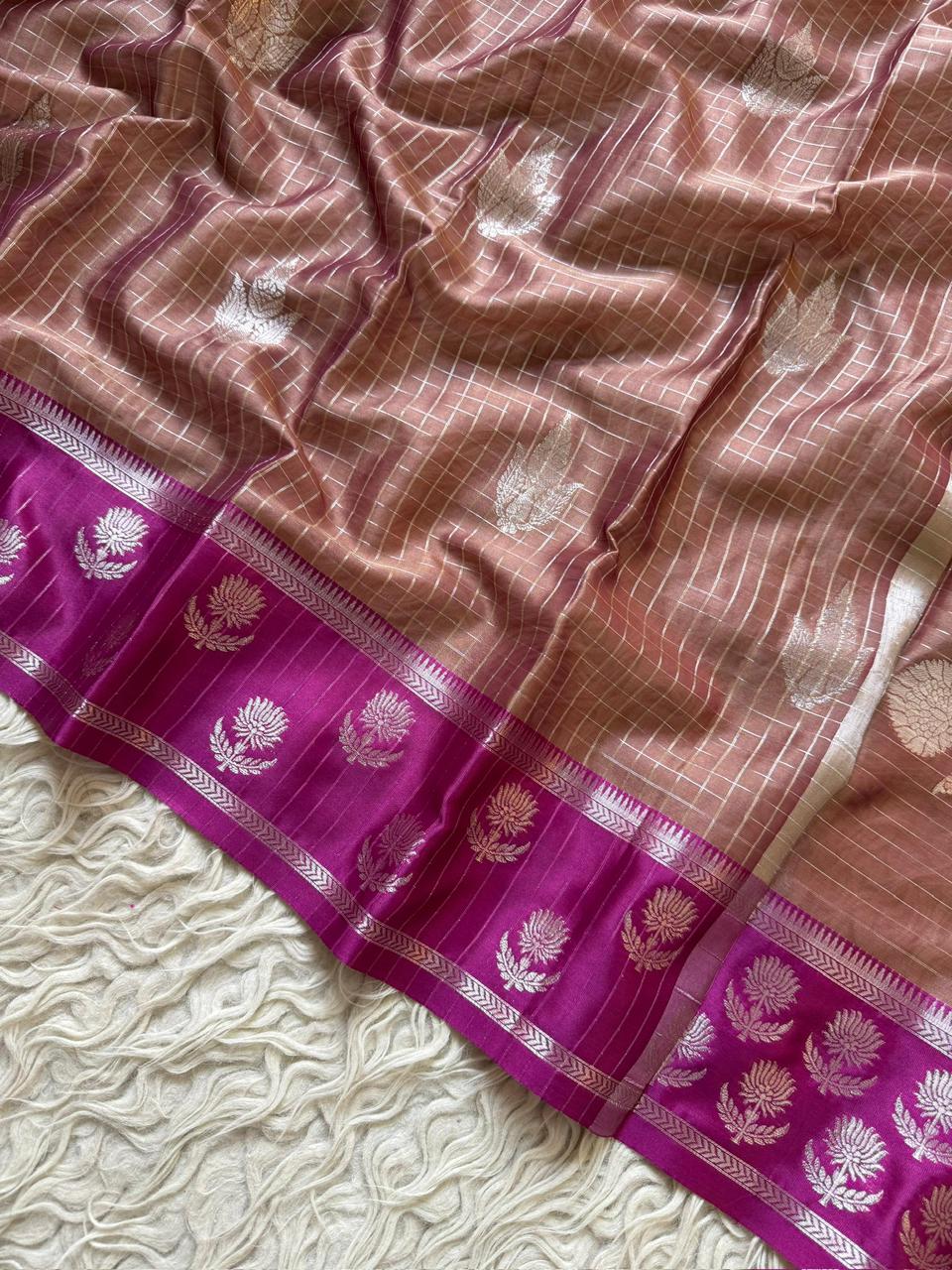 Elegant Banarasi Tissue Organza Saree for Exquisite Events