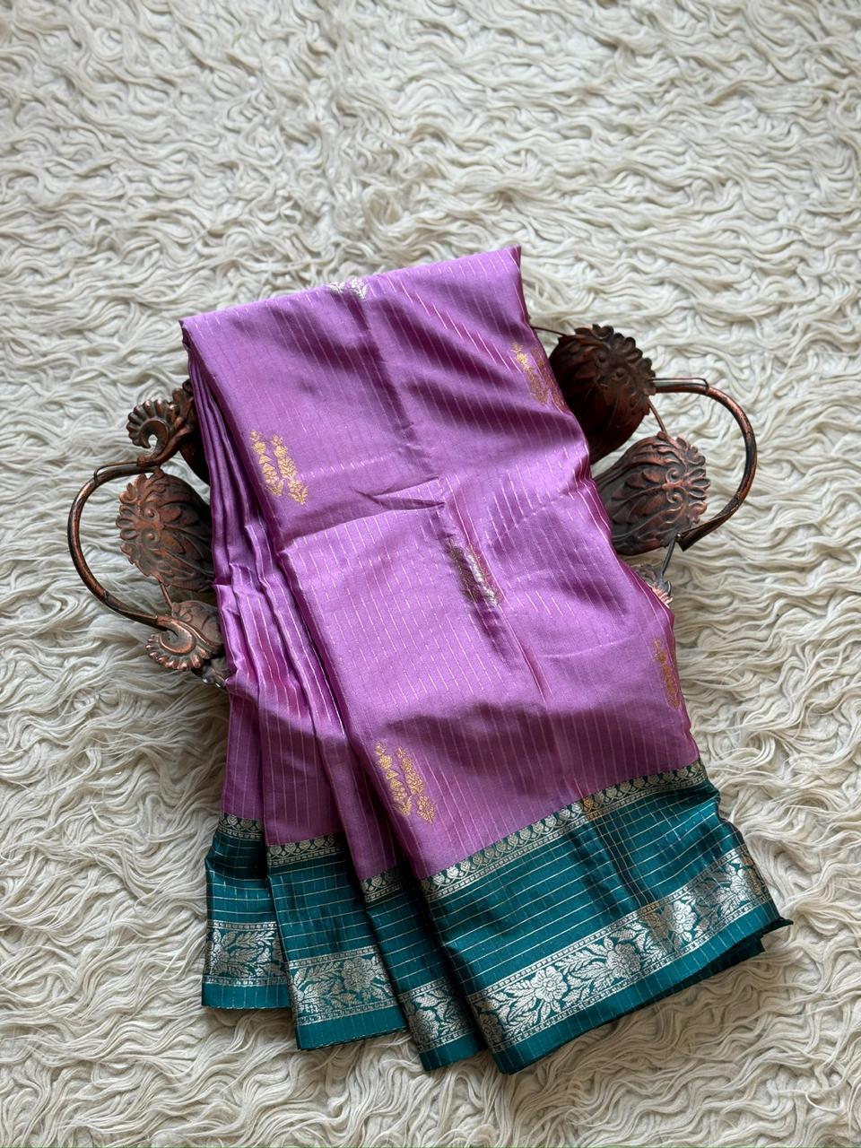 Elegant Banarasi Tissue Organza Saree for Exquisite Events
