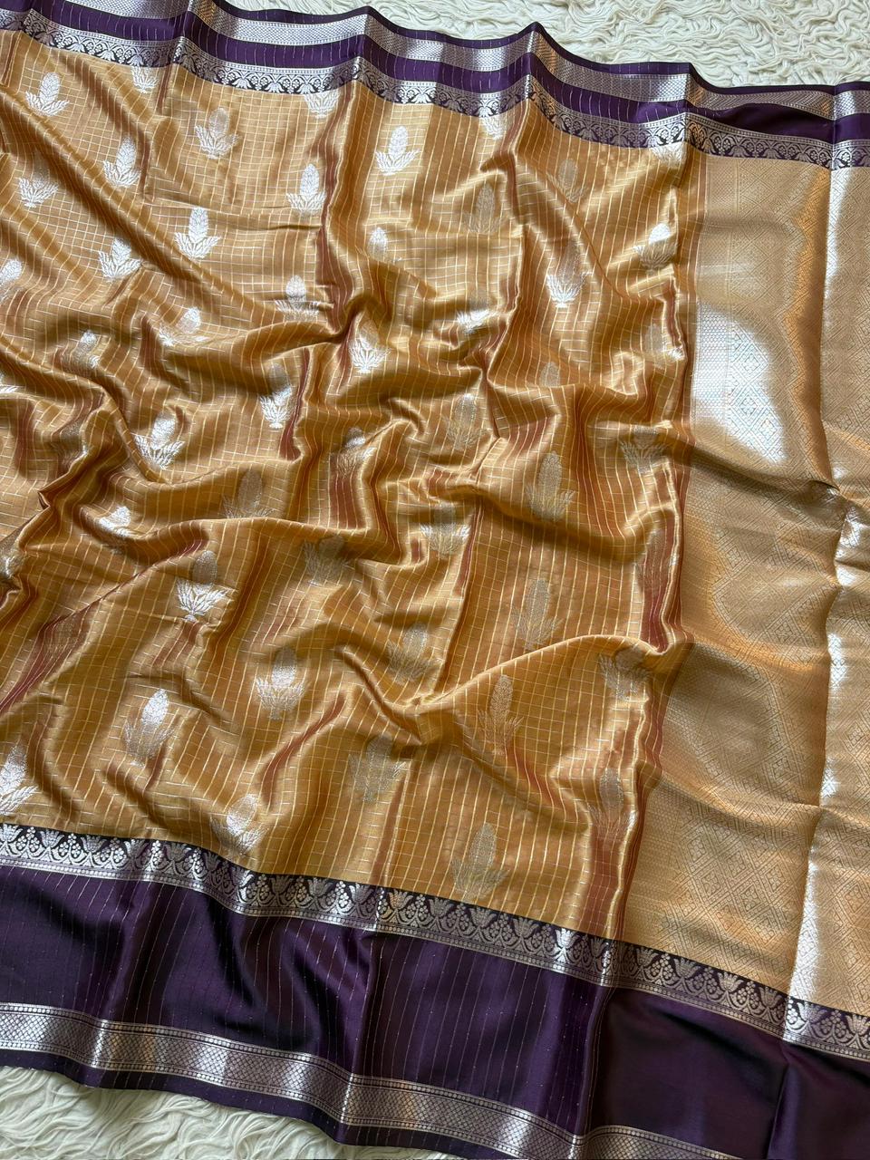 Elegant Banarasi Tissue Organza Saree for Exquisite Events