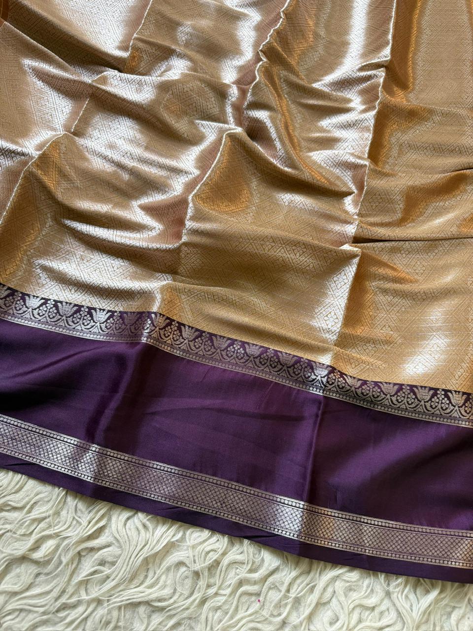 Elegant Banarasi Tissue Organza Saree for Exquisite Events