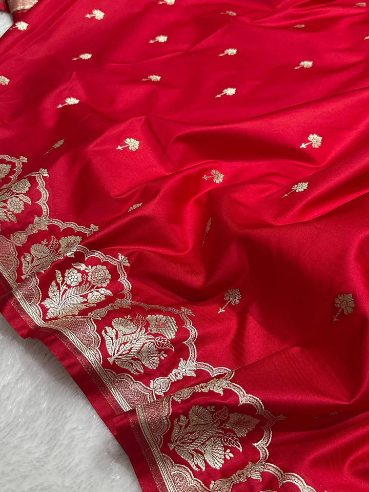 Exquisite Designer Banarasi Saree for Festive Elegance