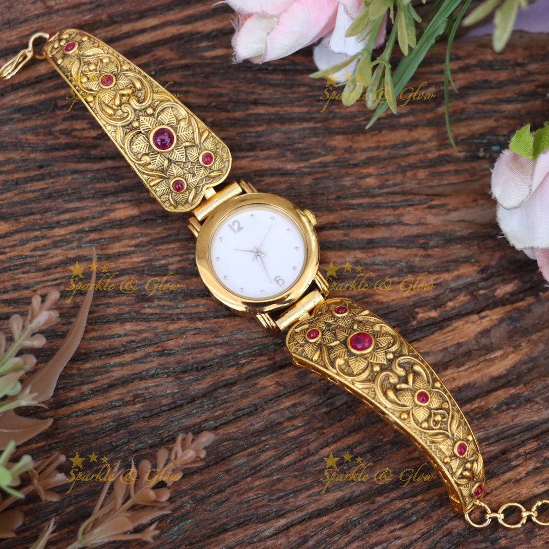 Elegantly Crafted Gold-Toned Bridal Watch Jewellery