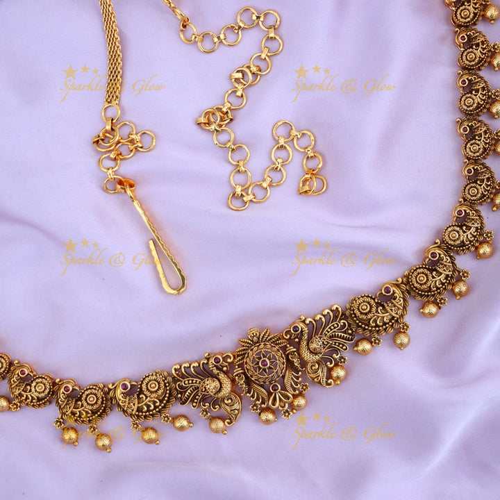 Exquisite Gold-Toned Hip Chain for Festive & Bridal Elegance