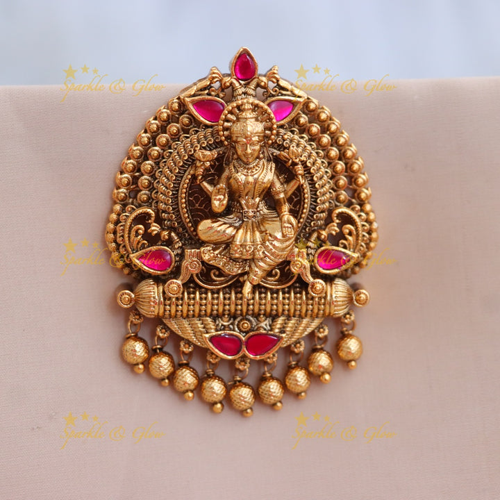 Exquisite Gold Temple Jadabilla for Wedding Hair Elegance