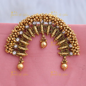 Elegantly Crafted Gold Jadabilla Hair Accessory