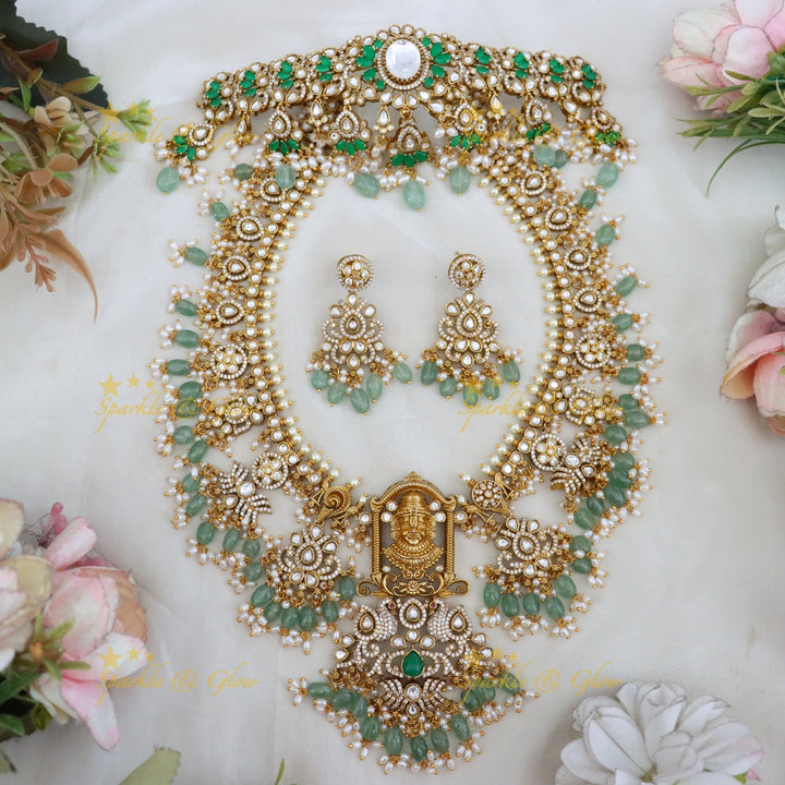 Radiant Temple Bridal Set with Gold Finish