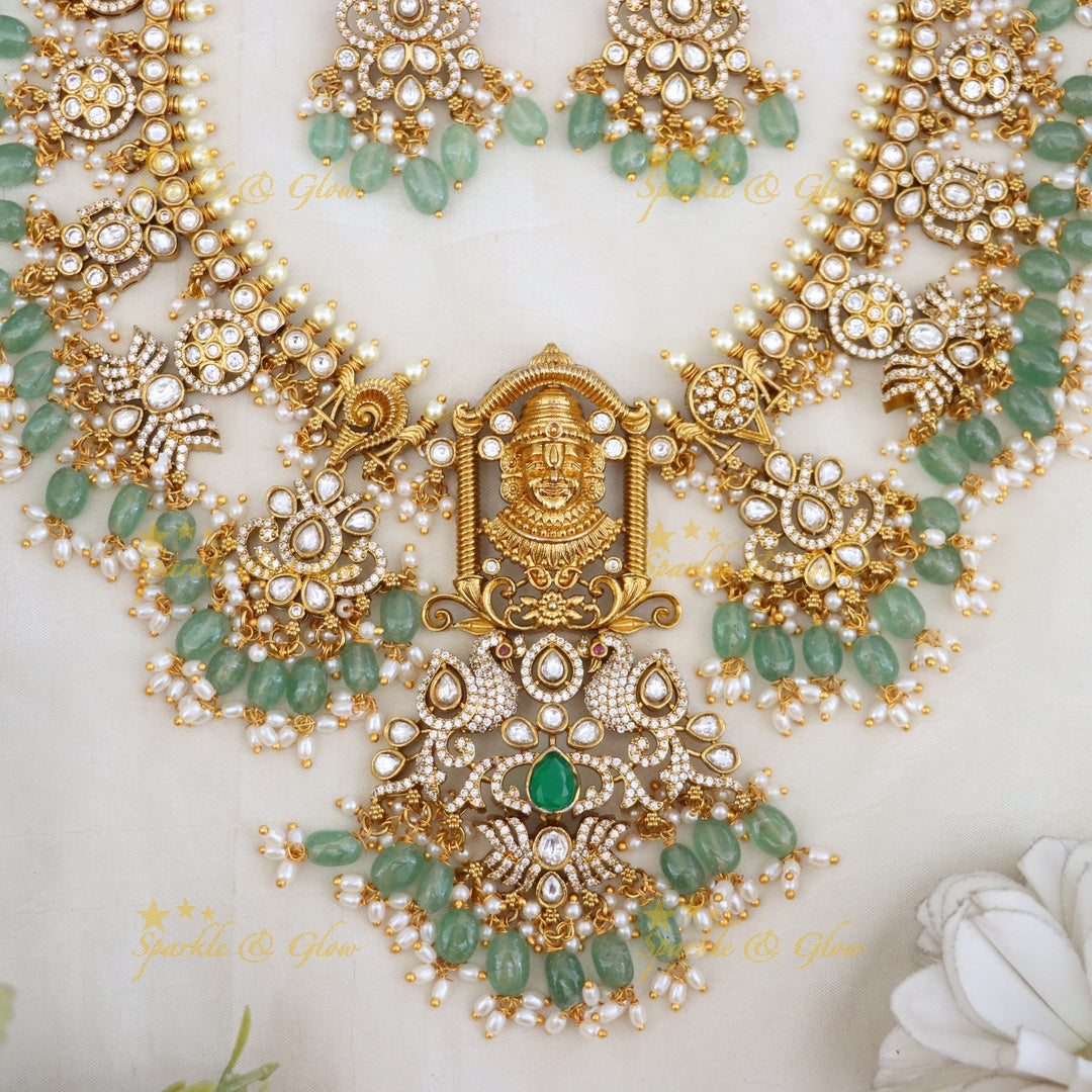 Radiant Temple Bridal Set with Gold Finish