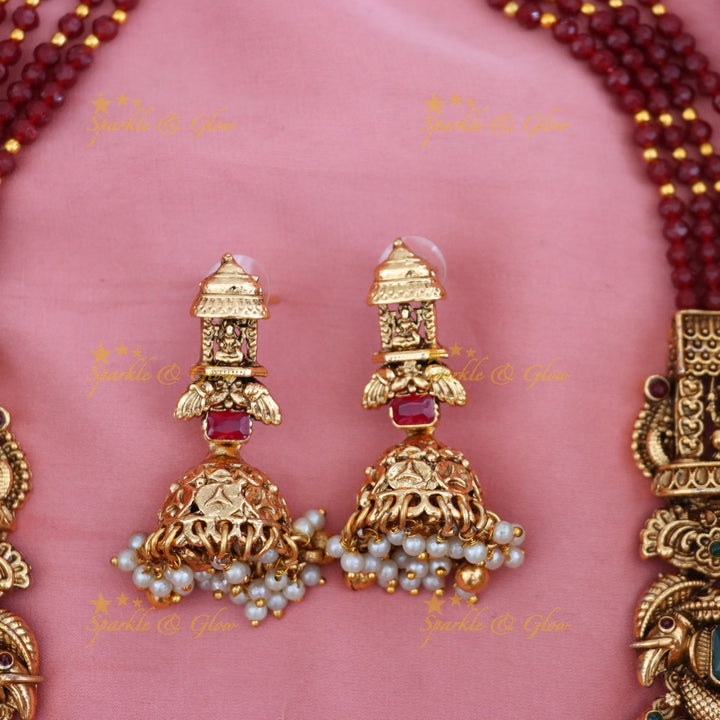 Exquisite Temple Design Lakshmi Necklace - Perfect Elegance