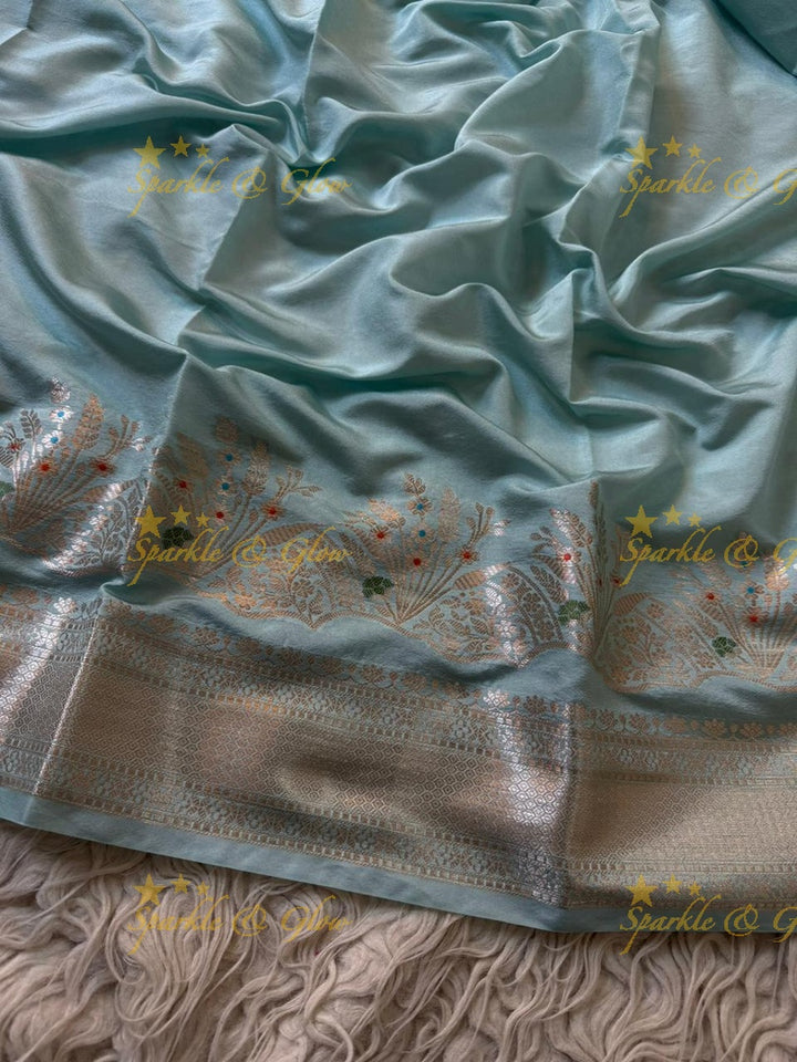 Exquisite Red Banarasi Saree - Perfect for Weddings