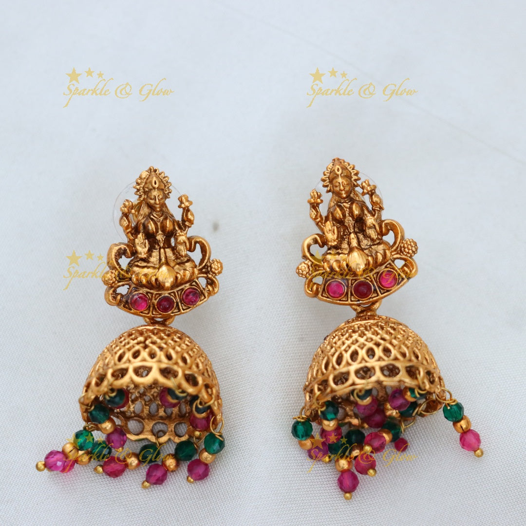 Gold Temple Short Necklace Set with Earrings