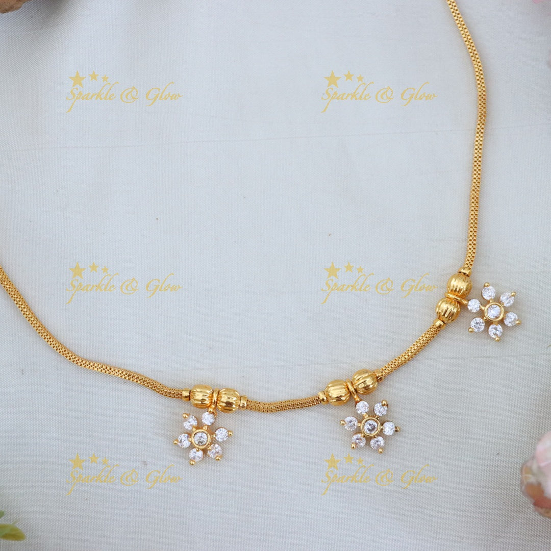 Gold Floral Imitation Necklace - Festive Elegance
