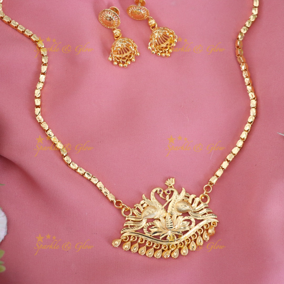 Exquisite Long Necklace Set Perfect for Festive Looks
