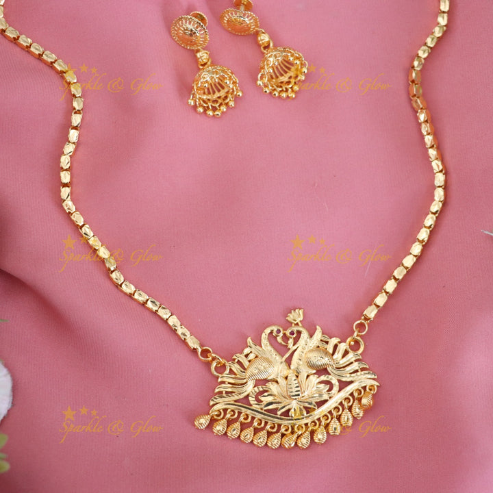 Exquisite Long Necklace Set Perfect for Festive Looks