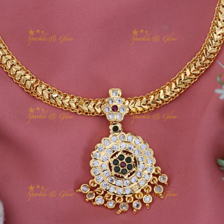 Exquisite Microgold Necklace for Weddings and Festivals