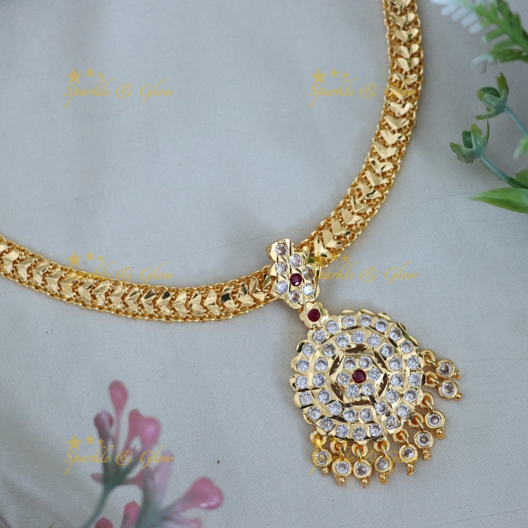 Exquisite Microgold Necklace for Weddings and Festivals