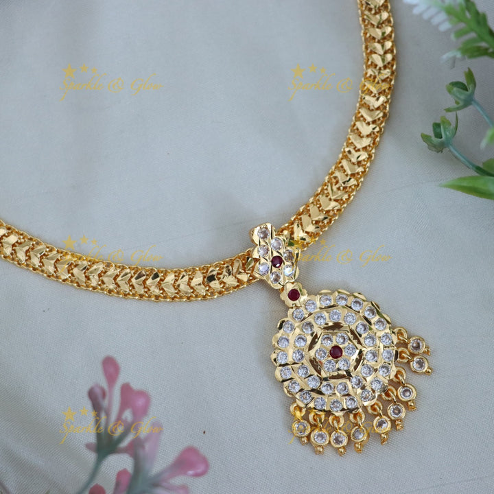 Exquisite Microgold Necklace for Weddings and Festivals