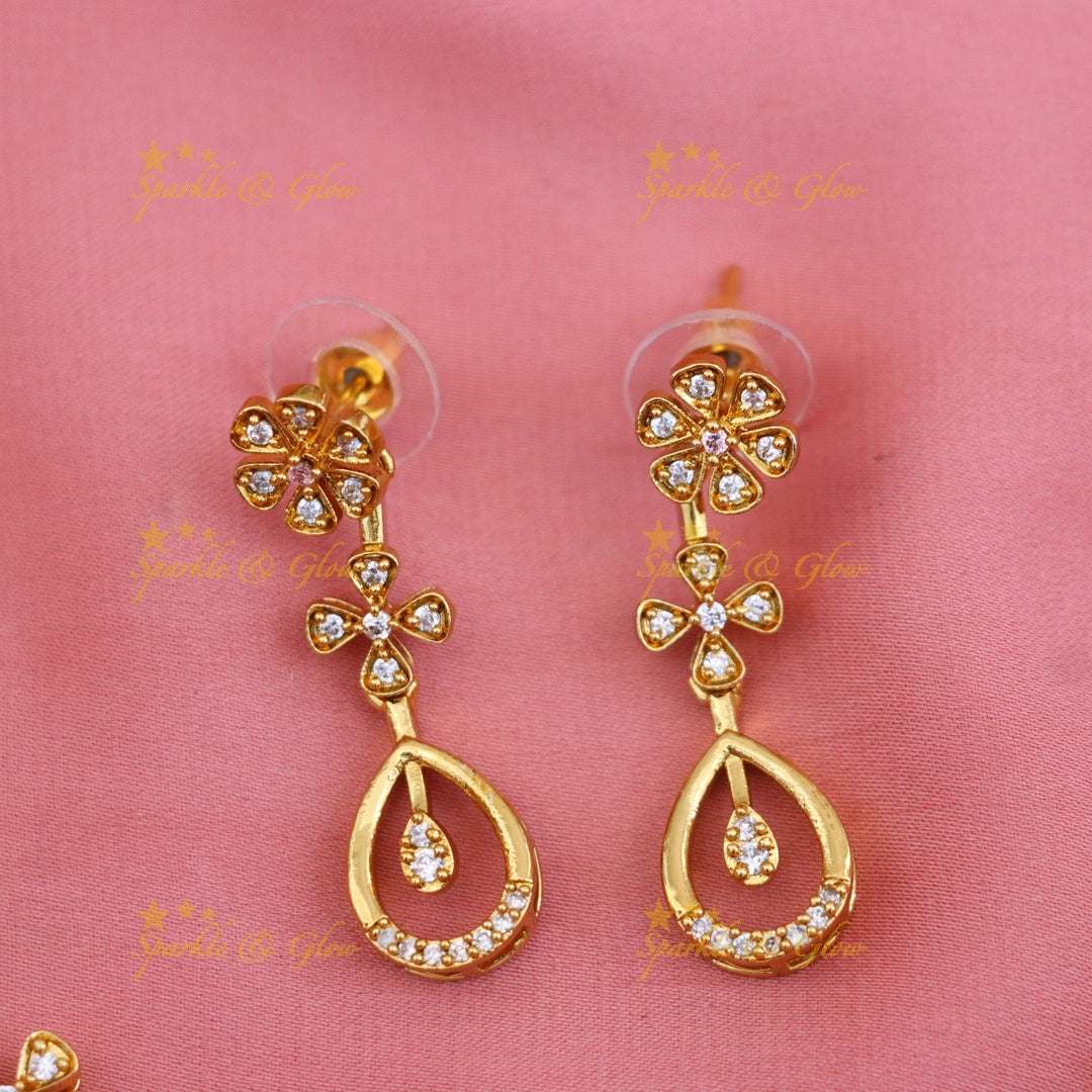 Exquisite Floral Gold Necklace for Celebrations