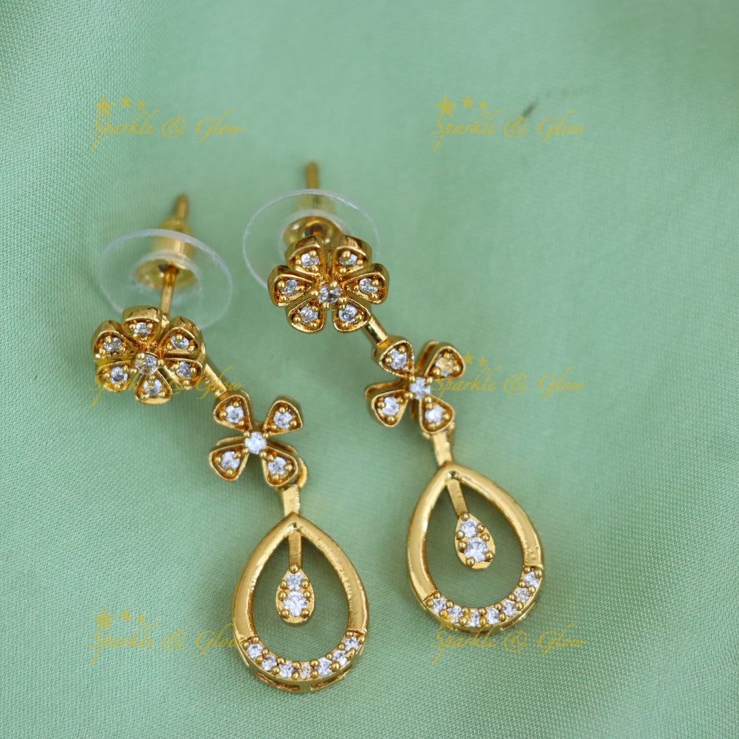 Exquisite Floral Gold Necklace for Celebrations