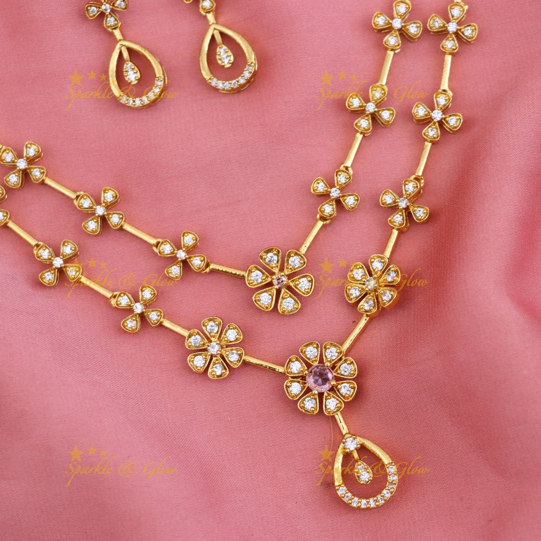 Exquisite Floral Gold Necklace for Celebrations