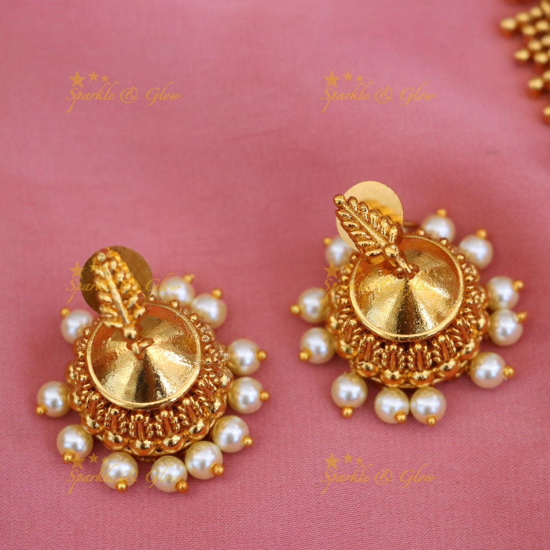 Exquisite Gold-Tone Necklace Set for Elegance