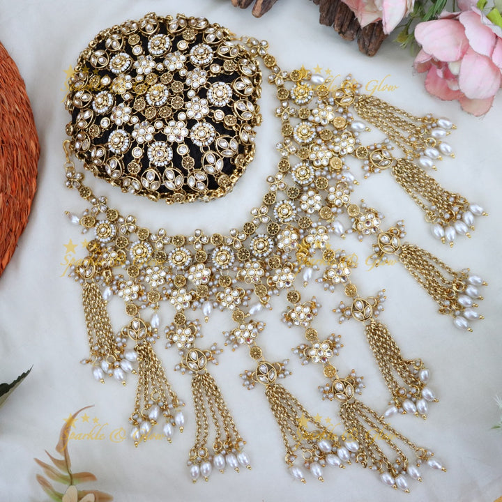 Elegant Gold Floral Hair Bun Accessory - Festive Ready