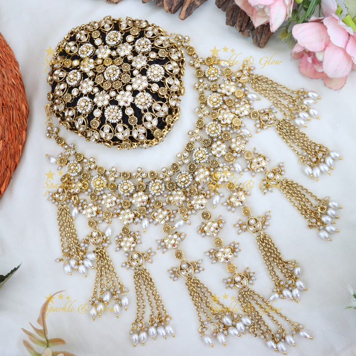 Elegant Gold Floral Hair Bun Accessory - Festive Ready