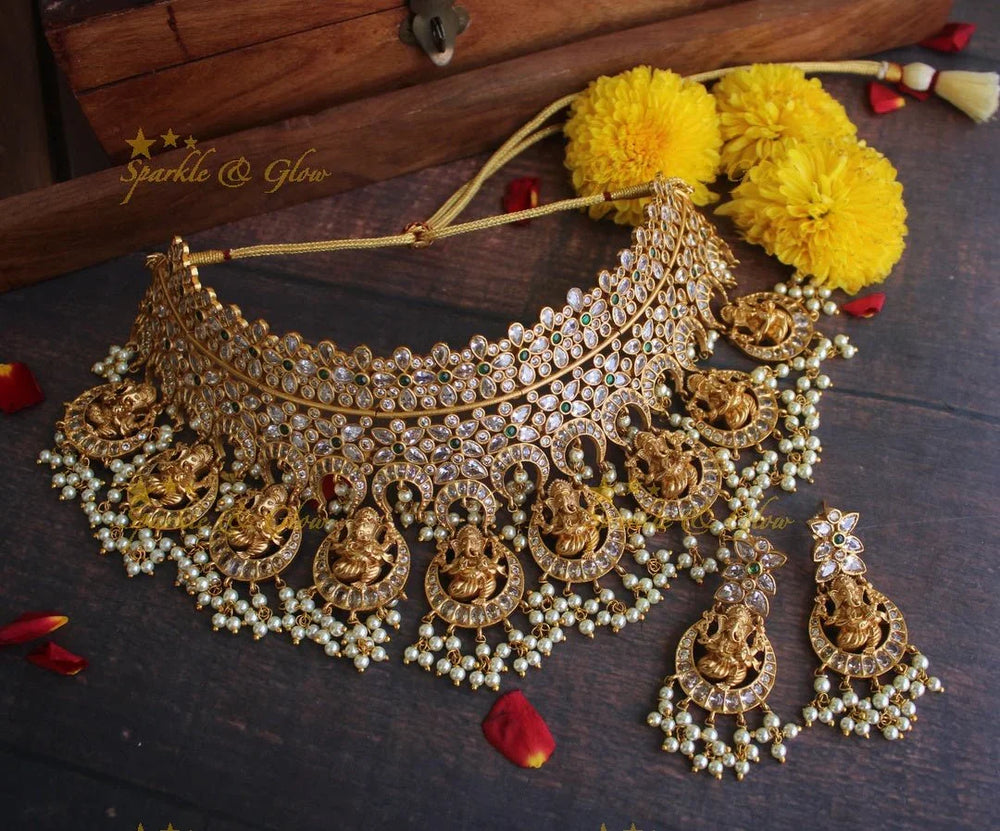 Premium matte Ganesha gutta pusalu bridal gutta pusalu choker - White - Sparkle and Glow