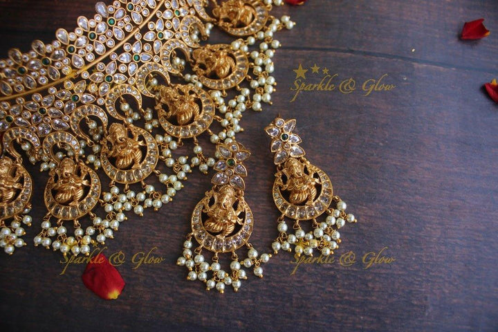 Premium matte Ganesha gutta pusalu bridal gutta pusalu choker - White - Sparkle and Glow
