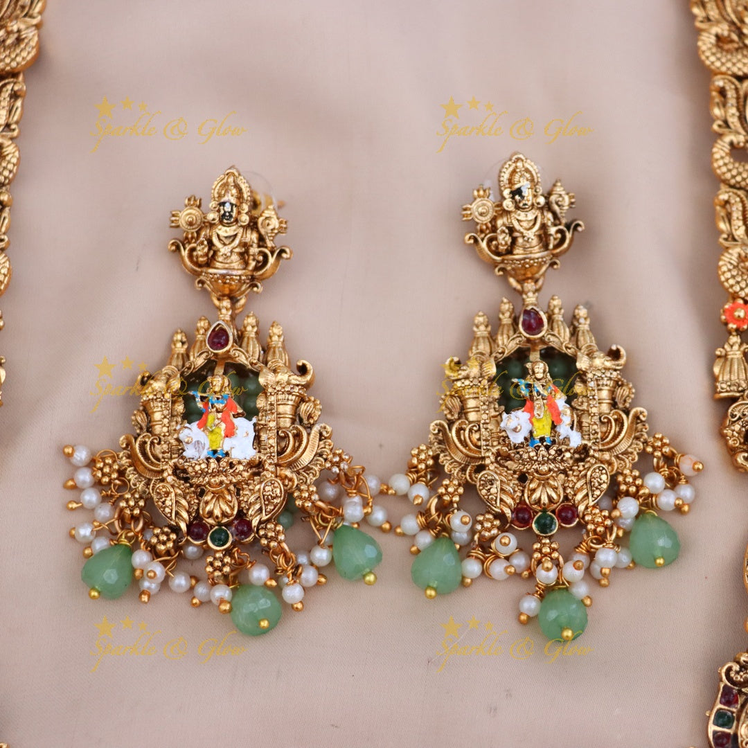 Exquisite Gold Temple Jewelry Set - Perfect for Festive Weddings