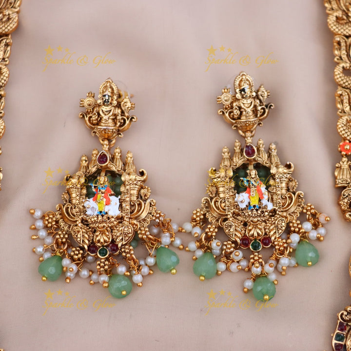Exquisite Gold Temple Jewelry Set - Perfect for Festive Weddings