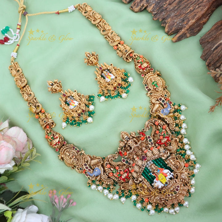 Exquisite Gold Temple Jewelry Set - Perfect for Festive Weddings