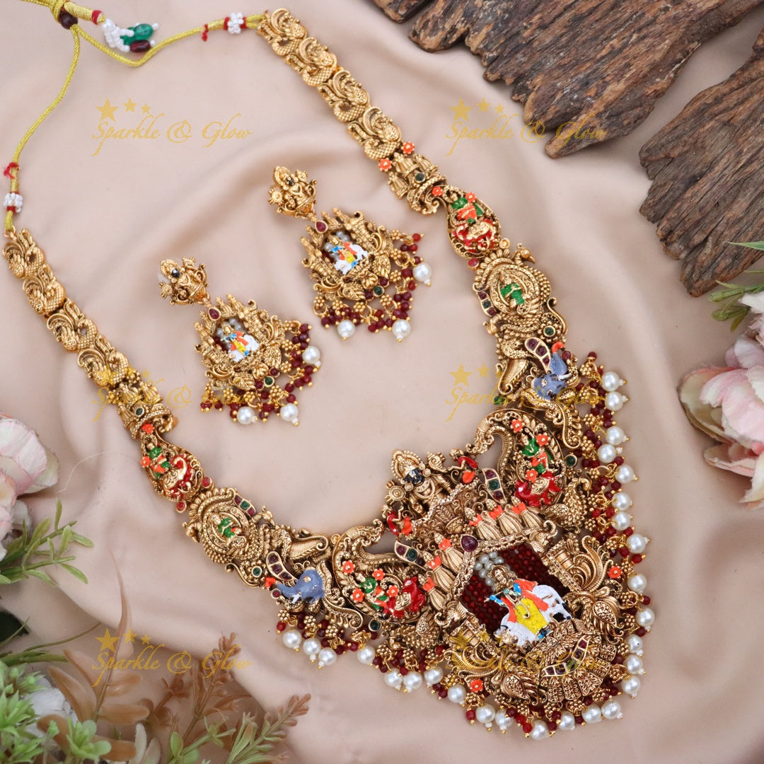 Exquisite Gold Temple Jewelry Set - Perfect for Festive Weddings