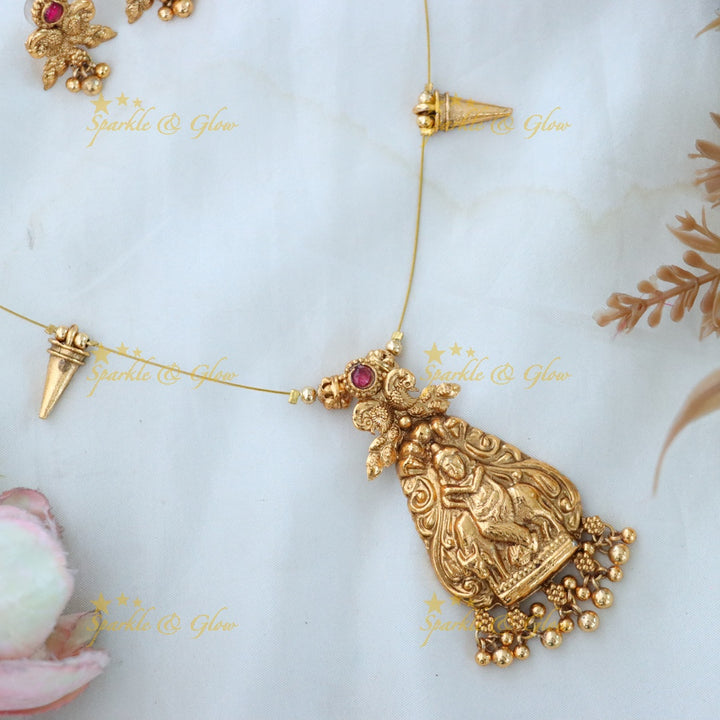 Temple Necklace - Exquisite Indian Imitation Jewellery