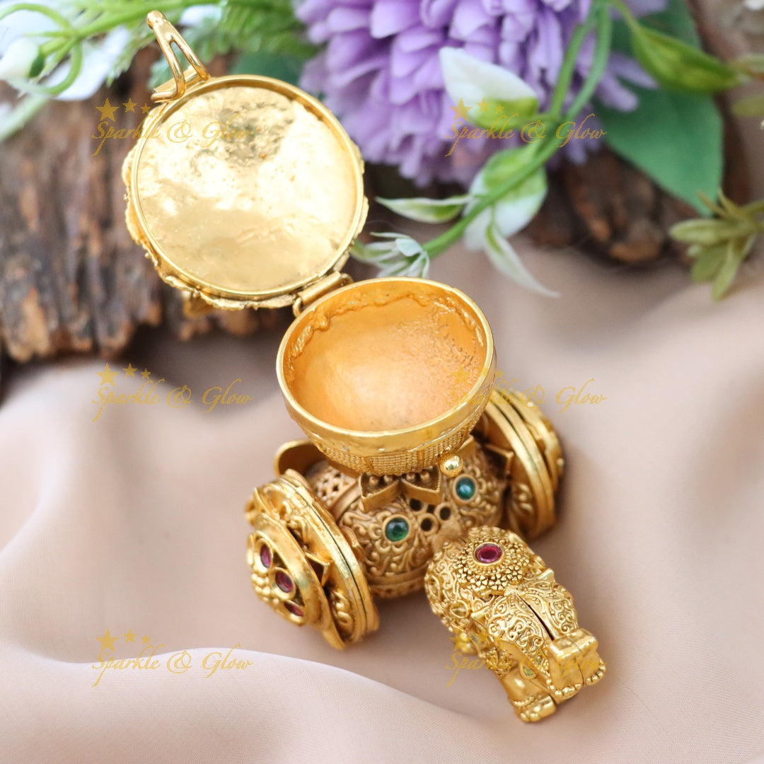 Exquisite Ganesha Elephant Chariot Kumkum Box