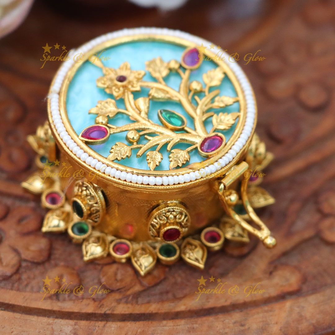 Exquisite Floral Kumkum Box – Perfect for Festive Occasions