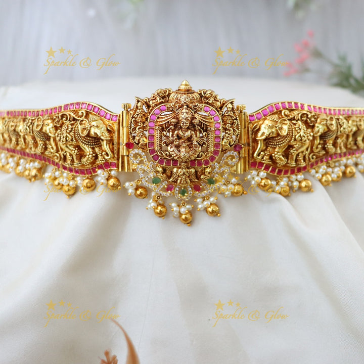 Exquisite Gold Temple Hip Belt for Bridal Beauty