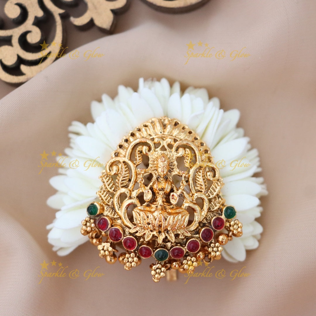 Exquisite Temple Design Hairpin for Weddings