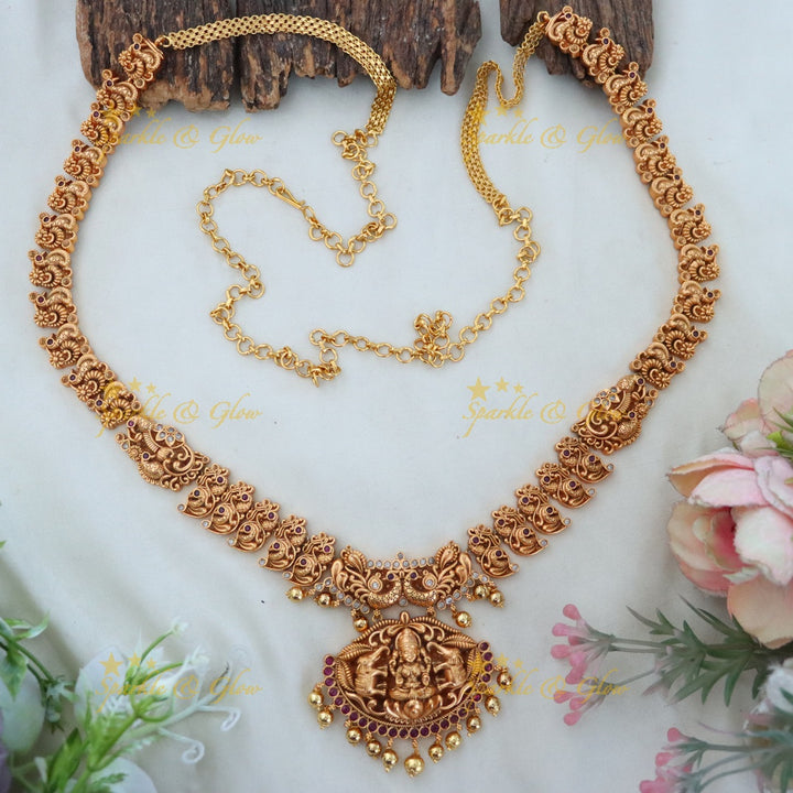 Elegant Temple Gold-Plated Hip Chain for Weddings