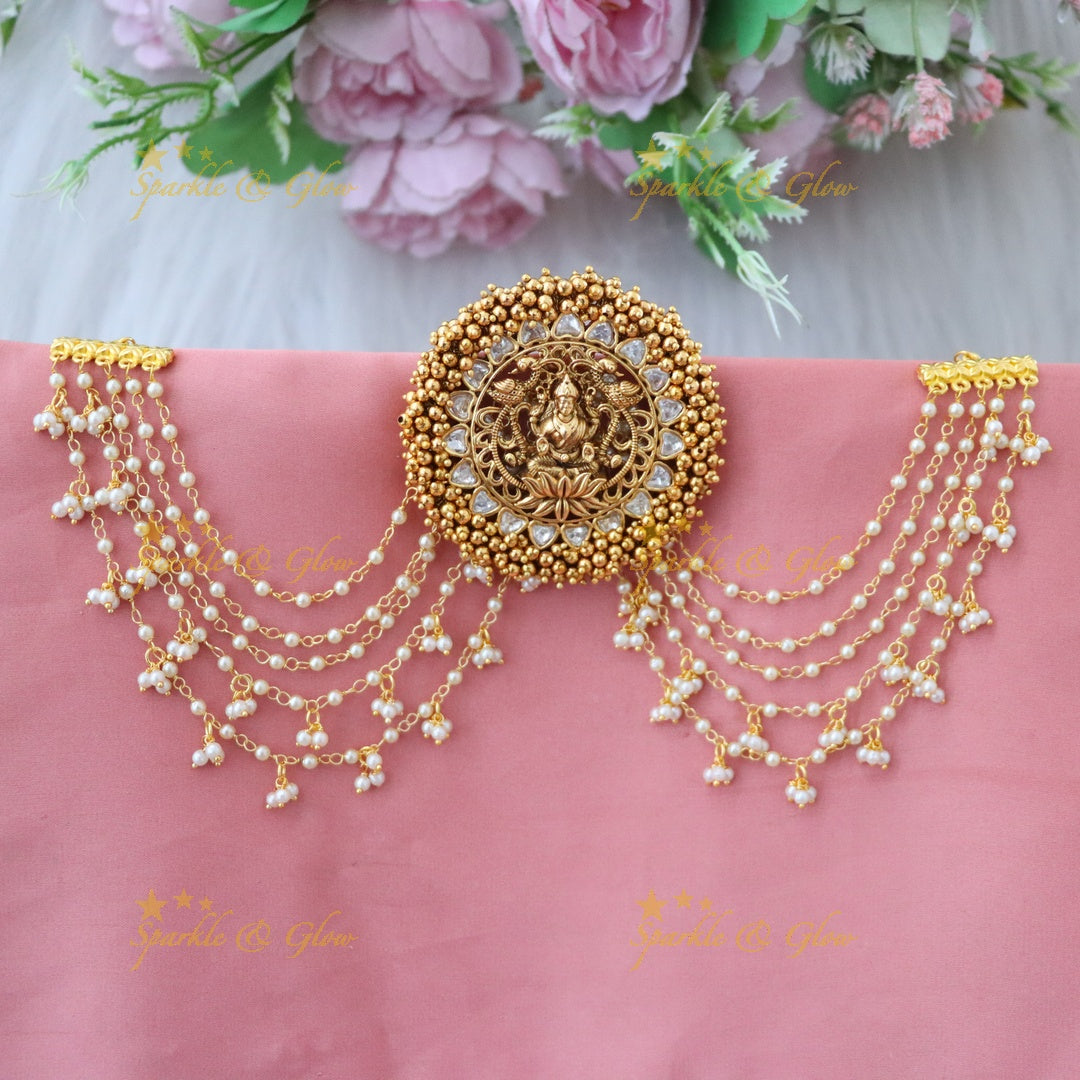 Exquisite Lakshmi Jadabilla Peacock Earchain Set