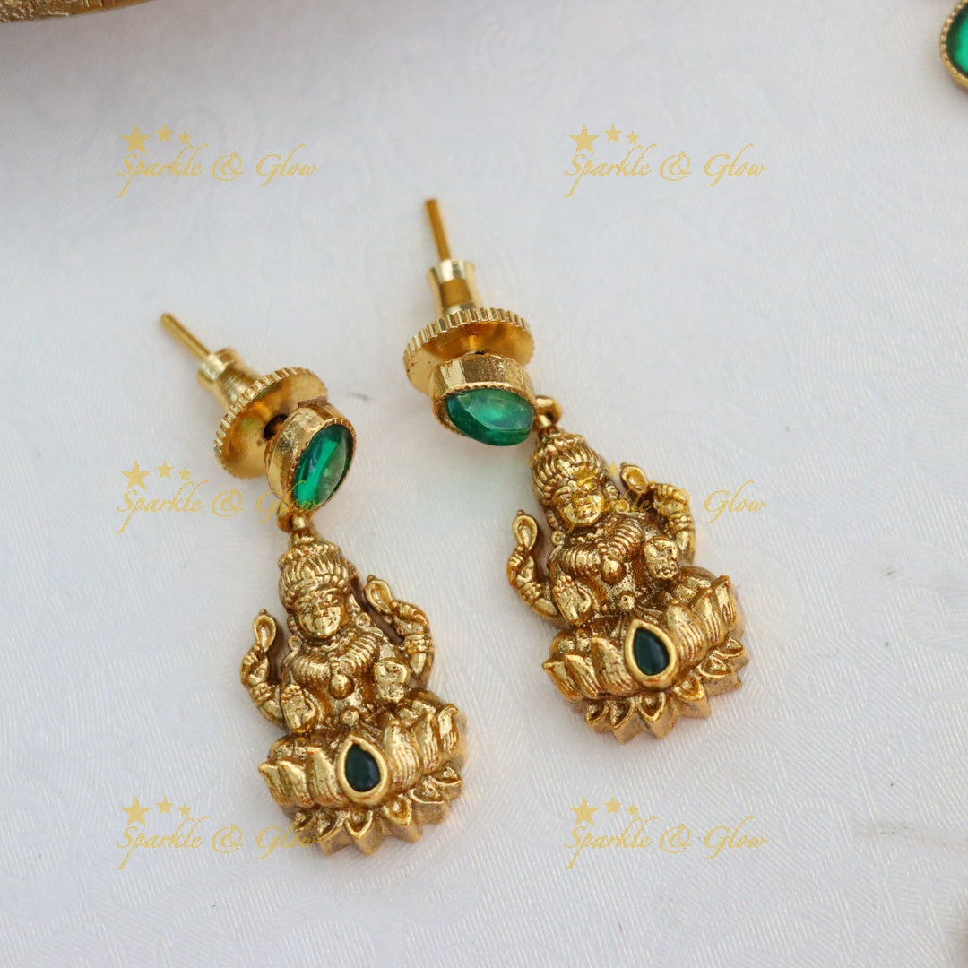 Exquisite Temple Necklace Set with Emerald Accents