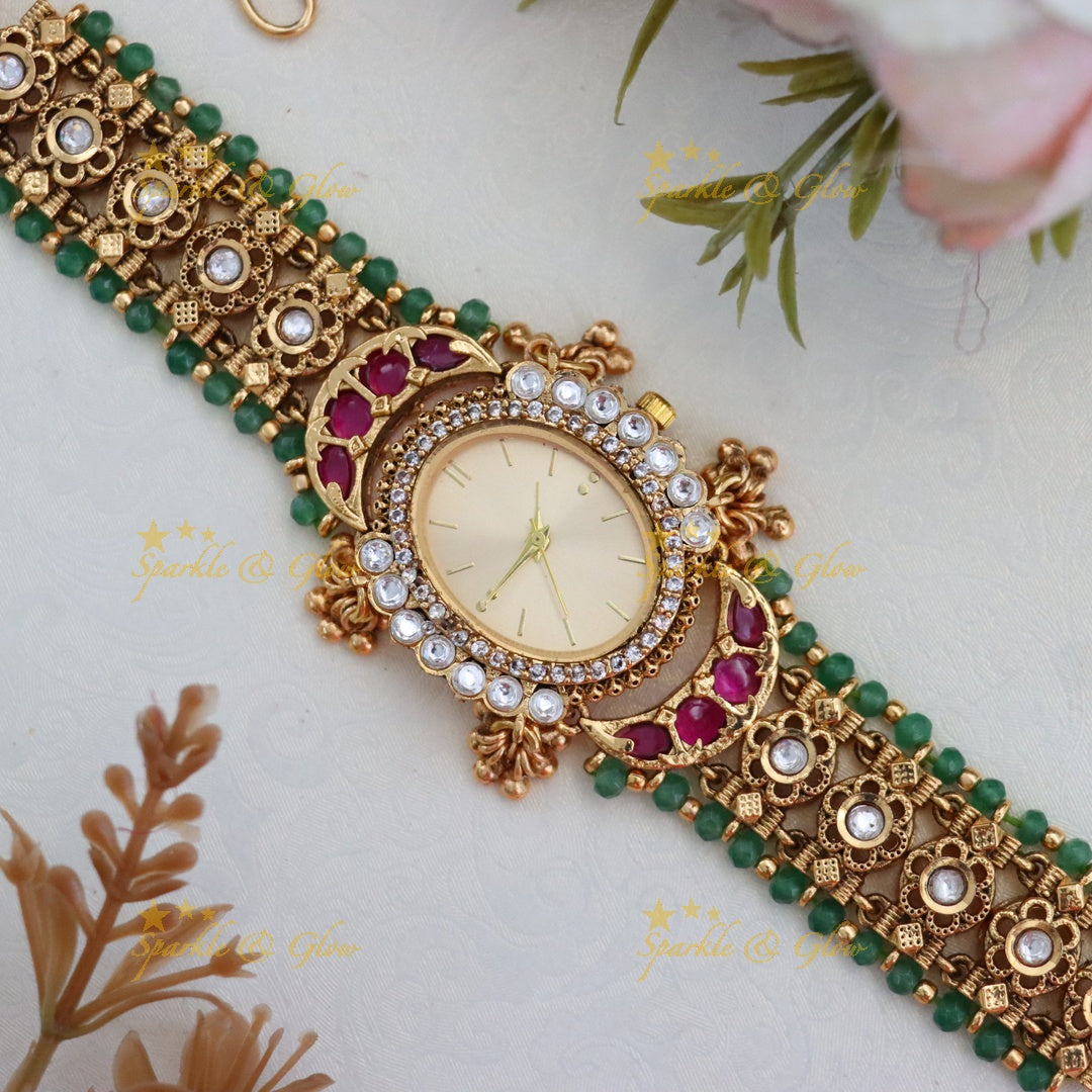 Timeless Gold-Alike Heritage Watch Bracelet