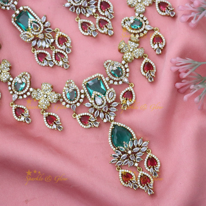 Exquisite Gemstone Short Necklace Set - Sparkle & Glow