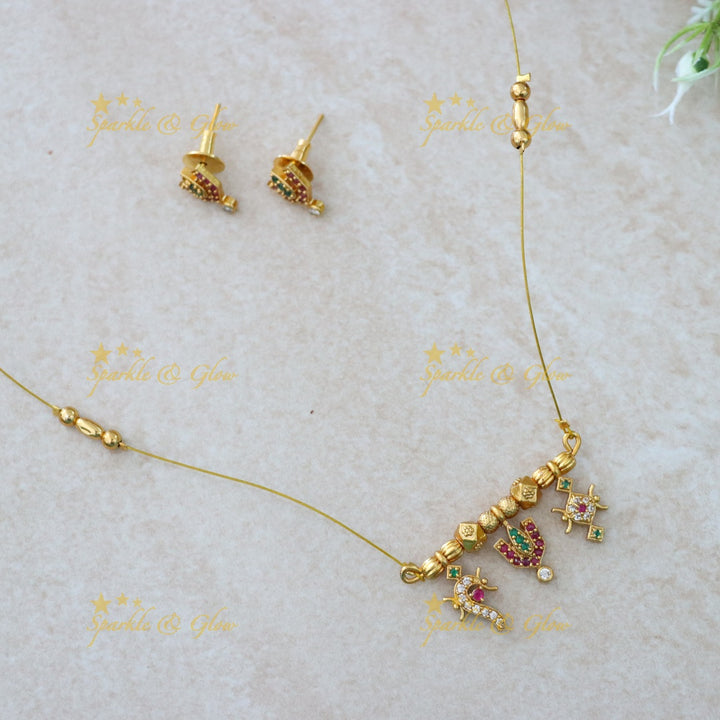 Exquisite Gold-Plated Short Necklace for Festive Glam
