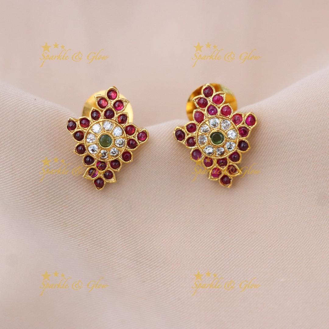 Elegant Gold Necklace Set with Earrings for Special Occasions