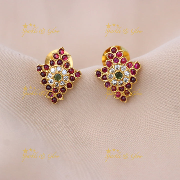 Elegant Gold Necklace Set with Earrings for Special Occasions