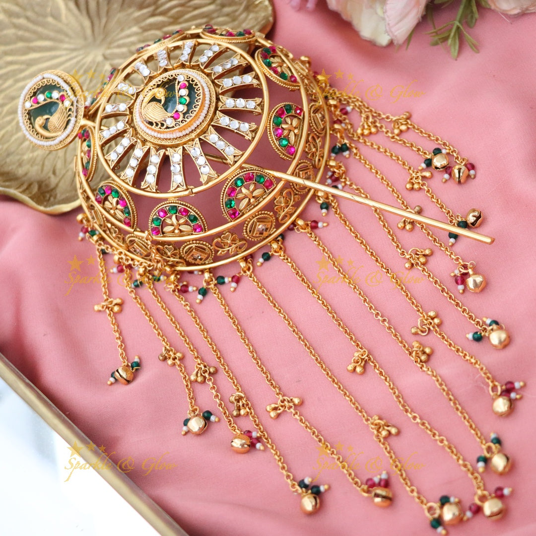 Exquisite Gold-Plated Hair Bun with Peacock Design